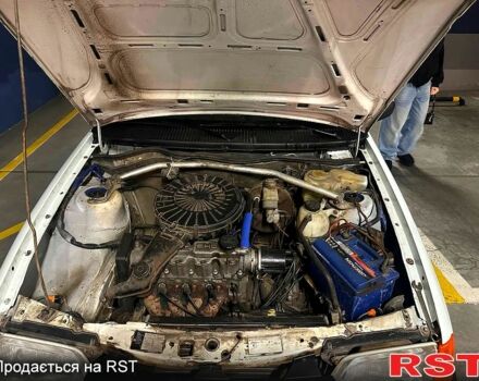 Белый Опель Кадет, объемом двигателя 1.6 л и пробегом 200 тыс. км за 2200 $, фото 12 на Automoto.ua