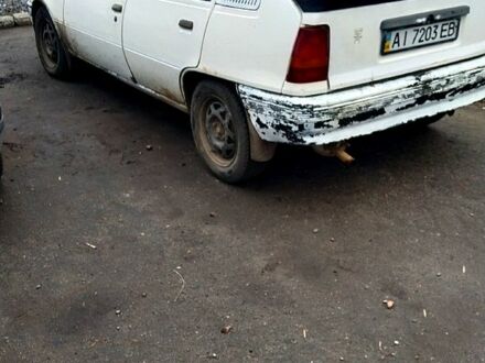 Опель Кадет 1985 в Павлограде на Automoto.ua Белый Опель Кадет, объемом двигателя 1.6 л и пробегом 0 тыс. км за 600 $, фото 1 на Automoto.ua