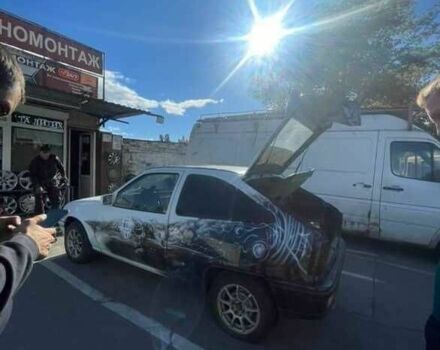 Белый Опель Кадет, объемом двигателя 2 л и пробегом 50 тыс. км за 600 $, фото 1 на Automoto.ua