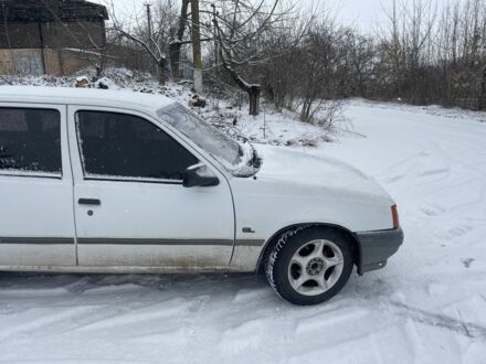Опель Кадет 1986 в Умани на Automoto.ua Белый Опель Кадет, объемом двигателя 1.6 л и пробегом 2 тыс. км за 700 $, фото 1 на Automoto.ua