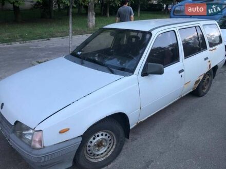 Опель Кадет 1986 у Києві на Automoto.ua Білий Опель Кадет, об'ємом двигуна 0 л та пробігом 500 тис. км за 999 $, фото 1 на Automoto.ua