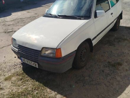 Білий Опель Кадет, об'ємом двигуна 1.3 л та пробігом 3 тис. км за 1301 $, фото 1 на Automoto.ua