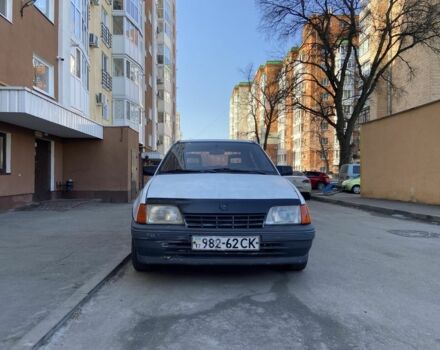 Белый Опель Кадет, объемом двигателя 0 л и пробегом 96 тыс. км за 1000 $, фото 1 на Automoto.ua