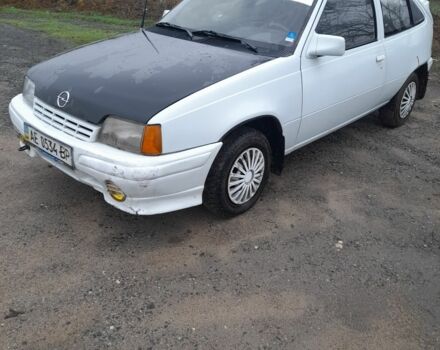 Белый Опель Кадет, объемом двигателя 1 л и пробегом 100 тыс. км за 1200 $, фото 1 на Automoto.ua
