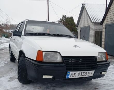 Білий Опель Кадет, об'ємом двигуна 1.3 л та пробігом 777 тис. км за 633 $, фото 1 на Automoto.ua