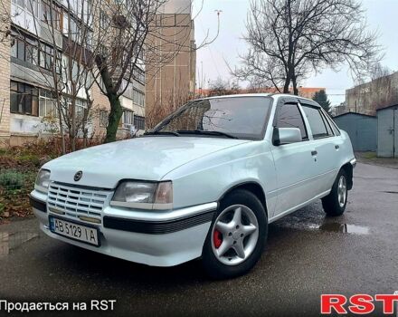 Белый Опель Кадет, объемом двигателя 1.6 л и пробегом 156 тыс. км за 1750 $, фото 1 на Automoto.ua