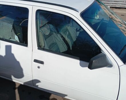 Белый Опель Кадет, объемом двигателя 1 л и пробегом 1000 тыс. км за 800 $, фото 1 на Automoto.ua