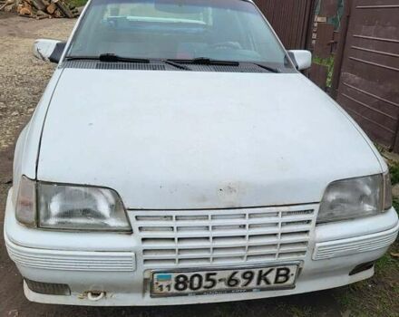 Білий Опель Кадет, об'ємом двигуна 1.6 л та пробігом 99 тис. км за 1000 $, фото 1 на Automoto.ua