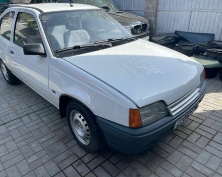 Білий Опель Кадет, об'ємом двигуна 1.7 л та пробігом 270 тис. км за 1900 $, фото 1 на Automoto.ua