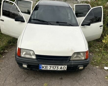 Белый Опель Кадет, объемом двигателя 1.4 л и пробегом 359 тыс. км за 718 $, фото 1 на Automoto.ua