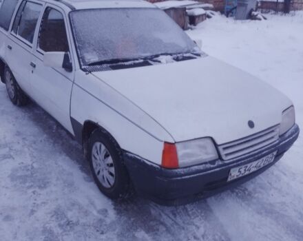 Белый Опель Кадет, объемом двигателя 1.6 л и пробегом 222 тыс. км за 900 $, фото 1 на Automoto.ua