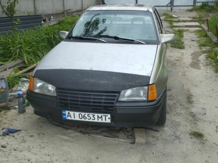 Опель Кадет 1987 у Кагарлыке на Automoto.ua Бежевий Опель Кадет, об'ємом двигуна 1.3 л та пробігом 150 тис. км за 484 $, фото 1 на Automoto.ua