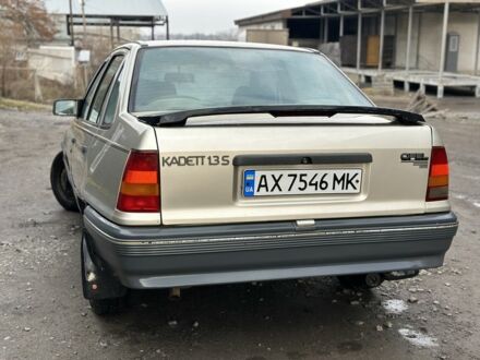Бежевый Опель Кадет, объемом двигателя 1.3 л и пробегом 110 тыс. км за 1150 $, фото 1 на Automoto.ua