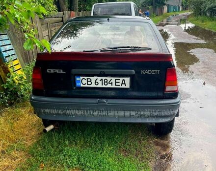 Черный Опель Кадет, объемом двигателя 1.3 л и пробегом 133 тыс. км за 800 $, фото 5 на Automoto.ua