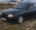 Черный Опель Кадет, объемом двигателя 1.3 л и пробегом 200 тыс. км за 1100 $, фото 2 на Automoto.ua