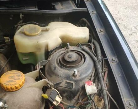 Черный Опель Кадет, объемом двигателя 1.3 л и пробегом 300 тыс. км за 1100 $, фото 1 на Automoto.ua