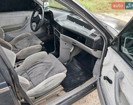 Черный Опель Кадет, объемом двигателя 1.8 л и пробегом 100 тыс. км за 1200 $, фото 13 на Automoto.ua