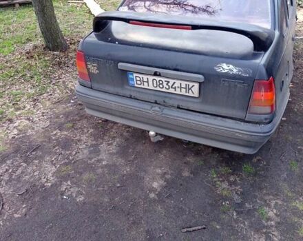 Чорний Опель Кадет, об'ємом двигуна 1.6 л та пробігом 270 тис. км за 596 $, фото 2 на Automoto.ua