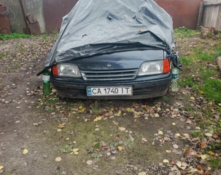 Черный Опель Кадет, объемом двигателя 1.7 л и пробегом 675 тыс. км за 600 $, фото 1 на Automoto.ua