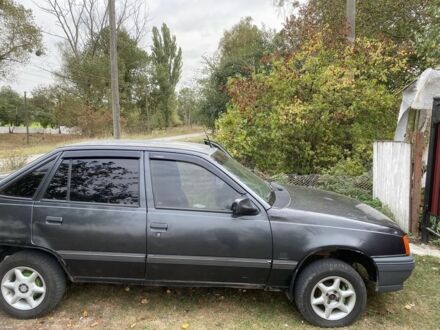 Опель Кадет 1990 у Житомирі на Automoto.ua Чорний Опель Кадет, об'ємом двигуна 1.6 л та пробігом 280 тис. км за 850 $, фото 1 на Automoto.ua