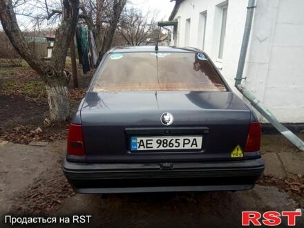 Опель Кадет 1987 в Вольногорске на Automoto.ua Фиолетовый Опель Кадет, объемом двигателя 1.3 л и пробегом 450 тыс. км за 1050 $, фото 1 на Automoto.ua