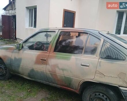 Коричневый Опель Кадет, объемом двигателя 0 л и пробегом 250 тыс. км за 589 $, фото 1 на Automoto.ua