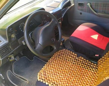 Коричневый Опель Кадет, объемом двигателя 1.3 л и пробегом 280 тыс. км за 900 $, фото 7 на Automoto.ua