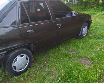 Коричневый Опель Кадет, объемом двигателя 1.3 л и пробегом 280 тыс. км за 900 $, фото 10 на Automoto.ua