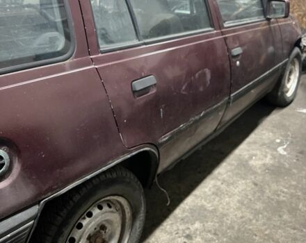 Коричневий Опель Кадет, об'ємом двигуна 1.3 л та пробігом 70 тис. км за 357 $, фото 2 на Automoto.ua