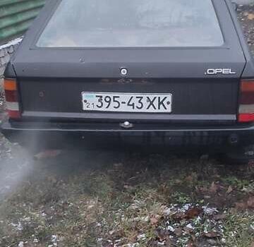 Коричневый Опель Кадет, объемом двигателя 1.3 л и пробегом 300 тыс. км за 592 $, фото 1 на Automoto.ua