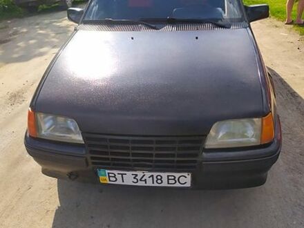 Опель Кадет 1986 в Виннице на Automoto.ua Коричневый Опель Кадет, объемом двигателя 1.3 л и пробегом 280 тыс. км за 900 $, фото 1 на Automoto.ua