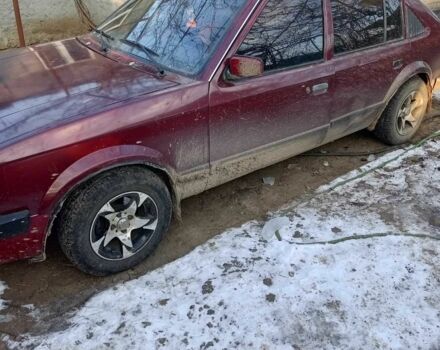 Красный Опель Кадет, объемом двигателя 1.6 л и пробегом 999 тыс. км за 1000 $, фото 6 на Automoto.ua