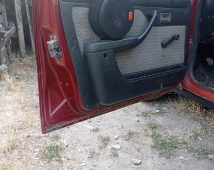 Красный Опель Кадет, объемом двигателя 1.6 л и пробегом 79 тыс. км за 1100 $, фото 6 на Automoto.ua