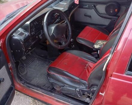 Красный Опель Кадет, объемом двигателя 1.6 л и пробегом 100 тыс. км за 1100 $, фото 7 на Automoto.ua