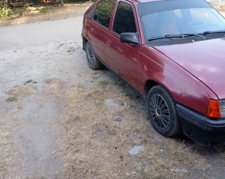 Красный Опель Кадет, объемом двигателя 1.6 л и пробегом 79 тыс. км за 1100 $, фото 17 на Automoto.ua