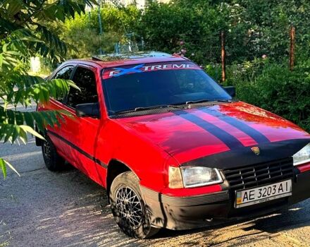 Червоний Опель Кадет, об'ємом двигуна 1.6 л та пробігом 0 тис. км за 950 $, фото 2 на Automoto.ua