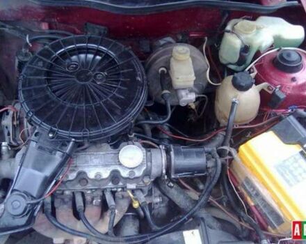 Красный Опель Кадет, объемом двигателя 1.3 л и пробегом 85 тыс. км за 3500 $, фото 4 на Automoto.ua