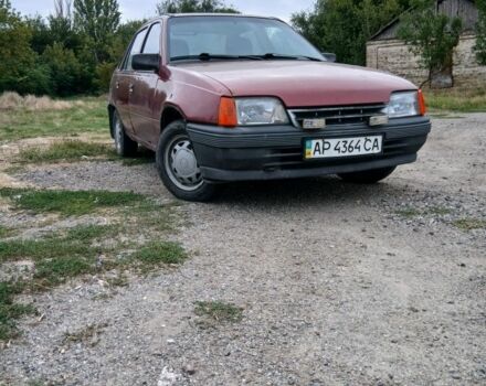 Красный Опель Кадет, объемом двигателя 1.3 л и пробегом 590 тыс. км за 714 $, фото 2 на Automoto.ua