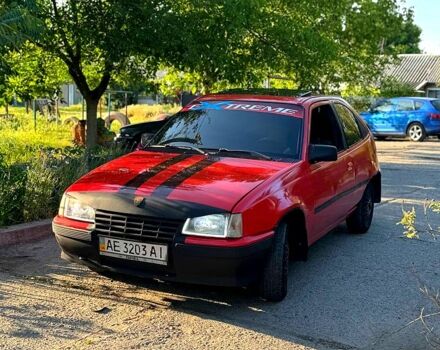 Червоний Опель Кадет, об'ємом двигуна 1.6 л та пробігом 0 тис. км за 950 $, фото 6 на Automoto.ua