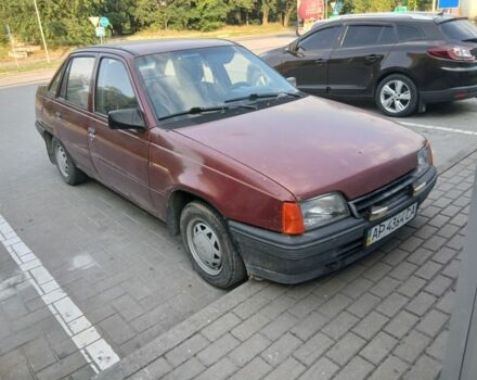 Красный Опель Кадет, объемом двигателя 1.3 л и пробегом 590 тыс. км за 714 $, фото 7 на Automoto.ua