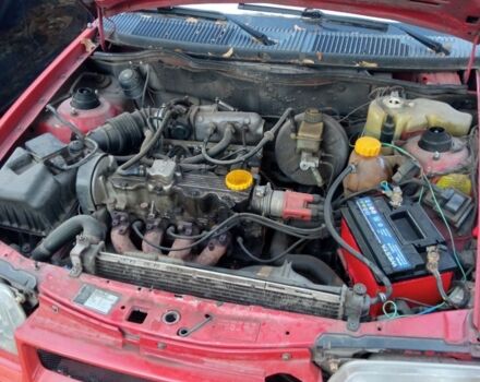 Опель Кадет 1985 в Днепре (Днепропетровске) на Automoto.ua Красный Опель Кадет, объемом двигателя 1.8 л и пробегом 21 тыс. км за 750 $, фото 4 на Automoto.ua