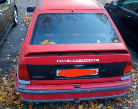 Опель Кадет 1985 в Днепре (Днепропетровске) на Automoto.ua Красный Опель Кадет, объемом двигателя 1.8 л и пробегом 21 тыс. км за 750 $, фото 5 на Automoto.ua