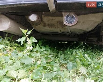 Красный Опель Кадет, объемом двигателя 1.3 л и пробегом 300 тыс. км за 400 $, фото 7 на Automoto.ua