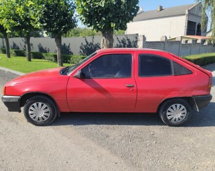 Красный Опель Кадет, объемом двигателя 1.6 л и пробегом 220 тыс. км за 800 $, фото 3 на Automoto.ua
