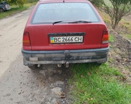 Червоний Опель Кадет, об'ємом двигуна 1.6 л та пробігом 150 тис. км за 1300 $, фото 4 на Automoto.ua