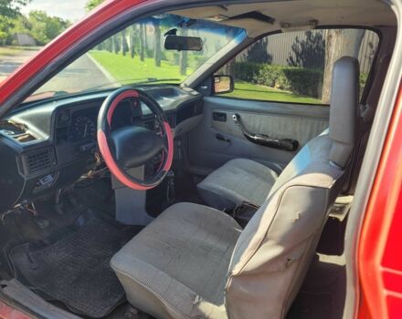 Красный Опель Кадет, объемом двигателя 1.6 л и пробегом 220 тыс. км за 800 $, фото 10 на Automoto.ua