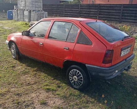 Красный Опель Кадет, объемом двигателя 1.7 л и пробегом 100 тыс. км за 1300 $, фото 7 на Automoto.ua