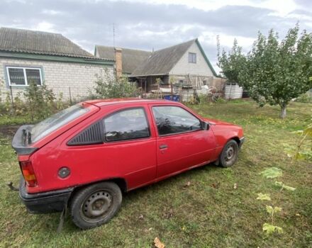 Красный Опель Кадет, объемом двигателя 1.3 л и пробегом 77 тыс. км за 550 $, фото 2 на Automoto.ua