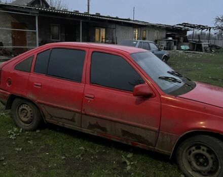 Красный Опель Кадет, объемом двигателя 1.6 л и пробегом 2 тыс. км за 481 $, фото 4 на Automoto.ua