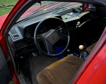 Красный Опель Кадет, объемом двигателя 1.6 л и пробегом 2 тыс. км за 481 $, фото 5 на Automoto.ua